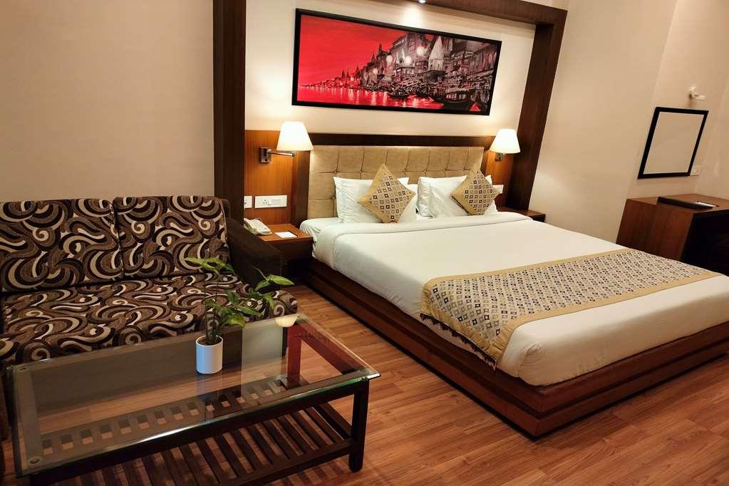 Ramada By Wyndham Varanasi Katesar Chandauli Zimmer foto