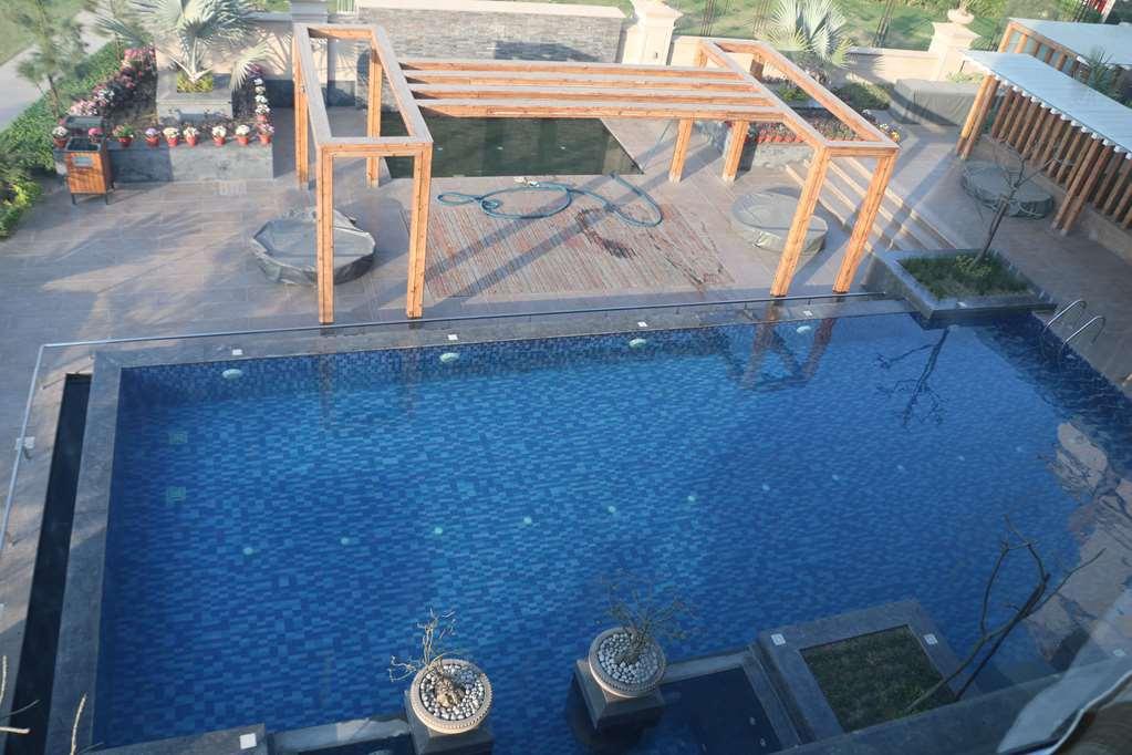 Ramada By Wyndham Varanasi Katesar Chandauli Einrichtungen foto